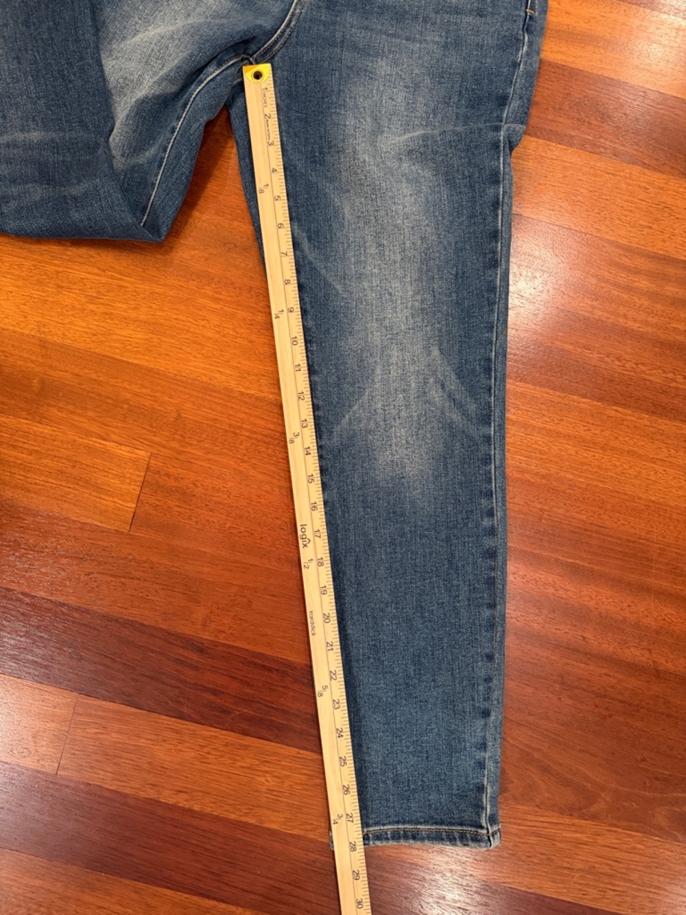 JUDY BLUE Slim Fit Distressed High Rise Jeans 7/28 - Picture 5 of 11